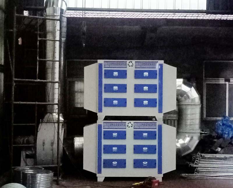 1.5万风量二级活性炭吸附设备案例